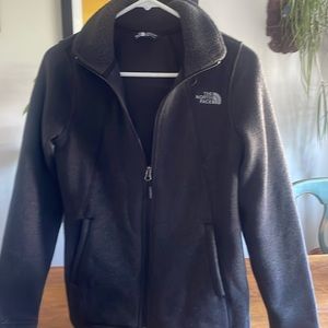 Women’s Small The North Face Sweatshirt